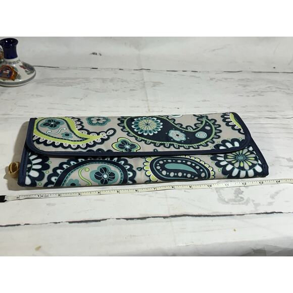Thirty-One Gifts Blue Paisley Pattern Travel Flat Iron/Curling Iron Holder - Picture 7 of 7